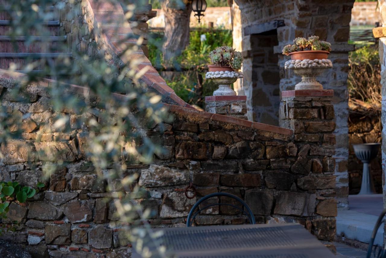 La Ginestra Hotel Castel San Lorenzo Bagian luar foto
